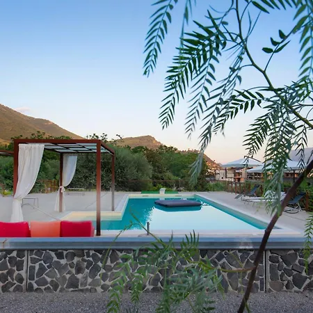 Grotta Dell'olio Bed & Breakfast Sarno