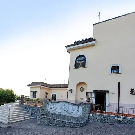 Bed & Breakfast Grotta Dell'olio 4*