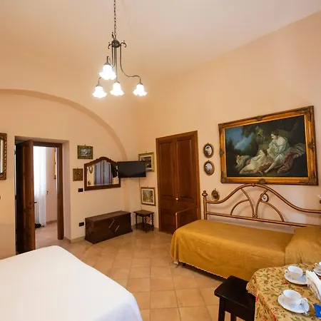 Grotta Dell'olio 3* Сарно