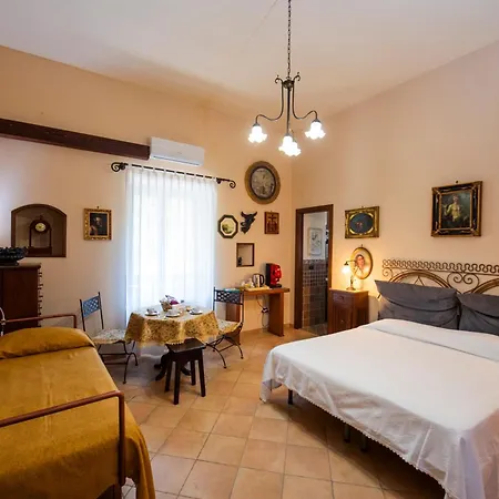 Alojamento de Acomodação e Pequeno-almoço Grotta Dell'olio Sarno
